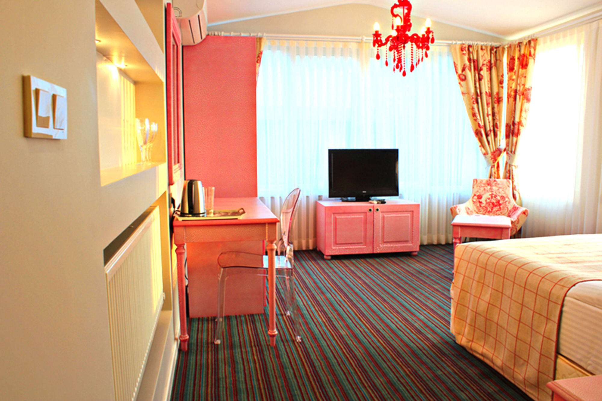 Taksim Santa Lucia Hotel Istanbul Exterior photo
