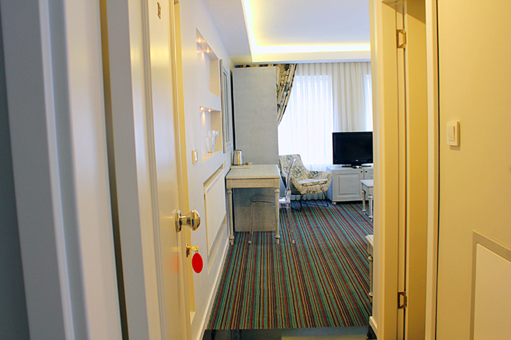 Taksim Santa Lucia Hotel Istanbul Exterior photo